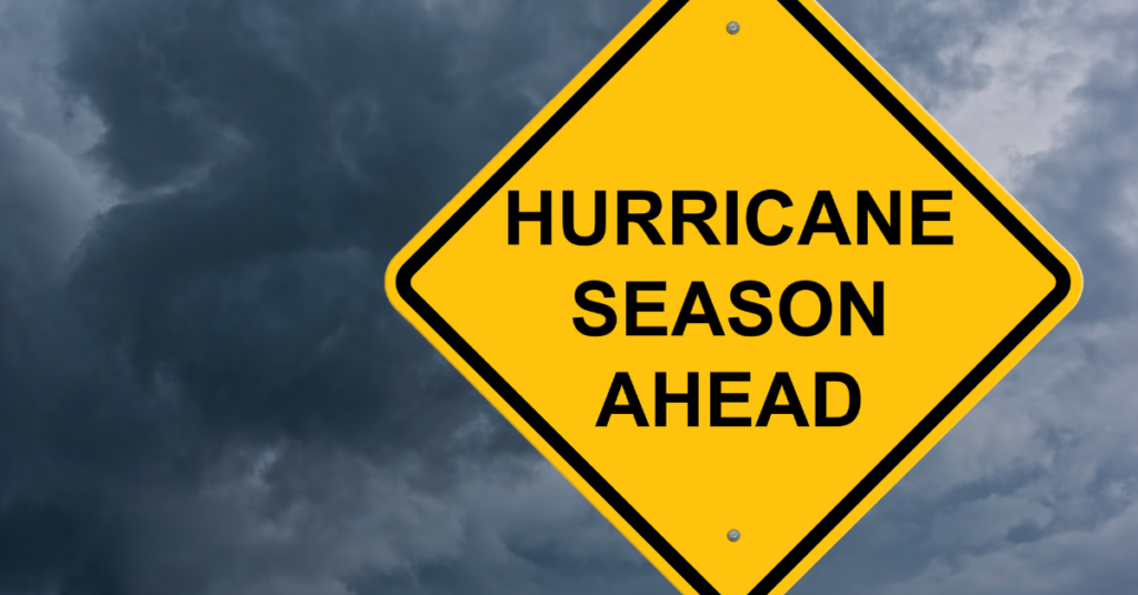 6 Tips for Restoration Contractors to Prepare for Hurricane Season